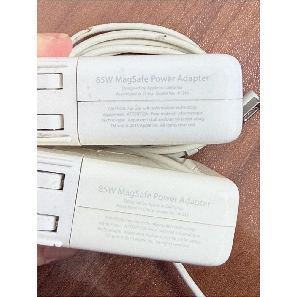 2 Apple MacBook 85W Magsafe Power Adapter Chargers A1343